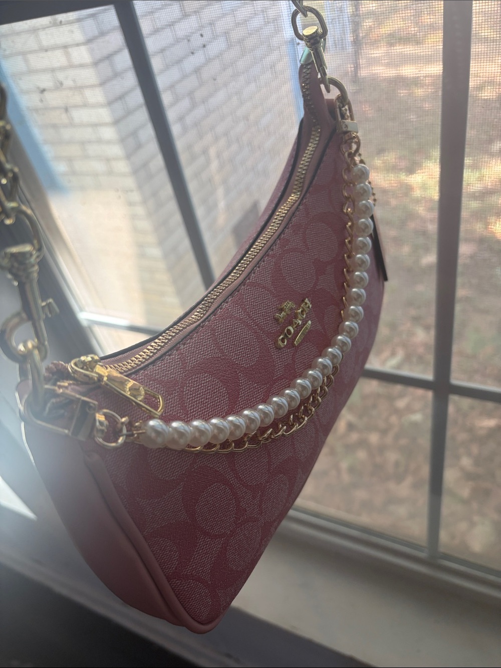 COACH Pink Signature Jacquard Shoulder Bag with Pearl & Gold Chain - Picture 5 of 5